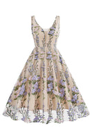 Laden Sie das Bild in den Galerie-Viewer, Schwarzes ärmelloses elegantes Vintage Kleid mit floraler Spitzenstickerei