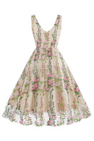 Laden Sie das Bild in den Galerie-Viewer, Schwarzes ärmelloses elegantes Vintage Kleid mit floraler Spitzenstickerei