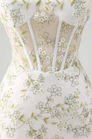 Laden Sie das Bild in den Galerie-Viewer, Hellgrüne Meerjungfrau schulterfreies Korsett Langes Ballkleid mit Stickerei