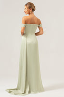 Laden Sie das Bild in den Galerie-Viewer, Salbei Meerjungfrau schulterfreies plissiertes Satin Brautjungfernkleid mit Schlitz