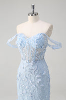 Laden Sie das Bild in den Galerie-Viewer, Blaues Meerjungfrau Schulterfreies Pailletten Korsett Ballkleid mit Blumenmuster