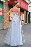 Laden Sie das Bild in den Galerie-Viewer, A-Linie Tüll Spaghettiträger Korsett Applikation Blaues Ballkleid mit Schlitz