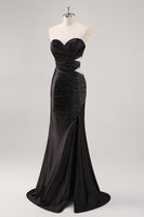 Laden Sie das Bild in den Galerie-Viewer, Glitzerndes Herzausschnitt Schwarzes Etui Ballkleid mit Schlitz