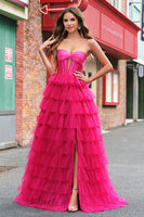 Laden Sie das Bild in den Galerie-Viewer, Fuchsia Prinzessin Trägerloses gestuftes Tüll Ballkleid