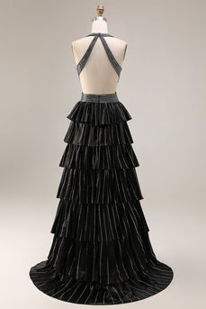 Schwarzes Gestuftes Rüschen A-Line Neckholder Rückenfreies Langes Ballkleid mit Schlitz