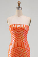 Laden Sie das Bild in den Galerie-Viewer, Glitzerndes Orange Meerjungfrauen Pailletten Trägerloses Langes Abschlussballkleid mit Schlitz