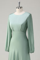 Laden Sie das Bild in den Galerie-Viewer, A Linie Rundhalsausschnitt Langärmeliges Salbei Brautjungfernkleid