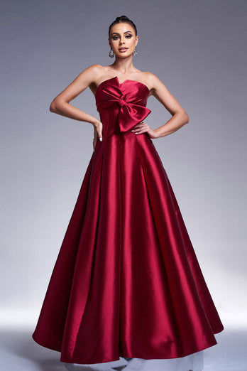 Burgundey A-Linie trägerloses Satin Ballkleid mit Schleife