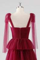 Laden Sie das Bild in den Galerie-Viewer, Burgunderrotes A-Linie Gestuftes Tüll Abendkleid mit gebundenen Schultergurten