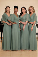 Laden Sie das Bild in den Galerie-Viewer, Grünes A-Linie Falten Chiffon Halbärmel Langes Chorkleid