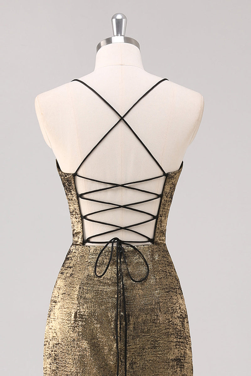 Laden Sie das Bild in den Galerie-Viewer, Schwarzes goldenes Spaghettiträger Etui Abendkleid mit Schlitz