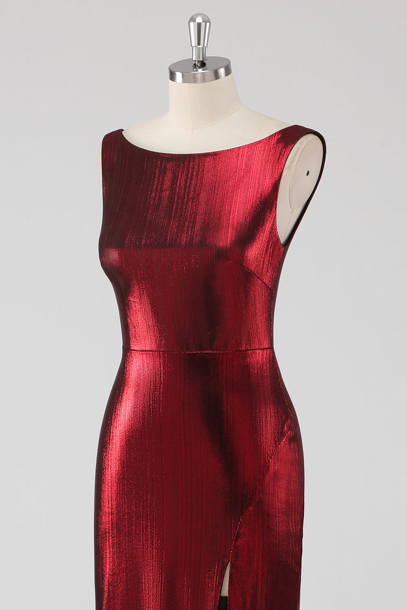 Laden Sie das Bild in den Galerie-Viewer, Burgundy Satin Abendkleid mit Rundhalsausschnitt und Schlitz