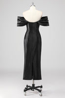 Laden Sie das Bild in den Galerie-Viewer, Schwarzes Schulterfreies Etui Ballkleid mit Perlen