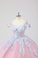 Laden Sie das Bild in den Galerie-Viewer, Prinzessin Blush Rosa Schulterfreies Tüll Quinceanera Kleid mit Strass und Schleife