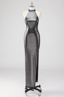 Laden Sie das Bild in den Galerie-Viewer, Glitzerndes Silbergraues Neckholder Abendkleid mit Schlitz