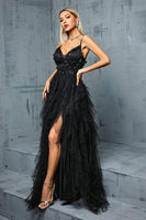 Laden Sie das Bild in den Galerie-Viewer, Schwarzes A-Linie Spaghettiträger Blumen Rüschen Tüll Langes Ballkleid mit Schlitz