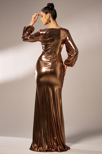 Braunes Metallic Meerjungfrauen Abendkleid mit langen Ärmeln und Schlitz