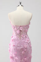 Laden Sie das Bild in den Galerie-Viewer, Flieder Trägerloses Meerjungfrauen Ballkleid mit Applikation und Schlitz