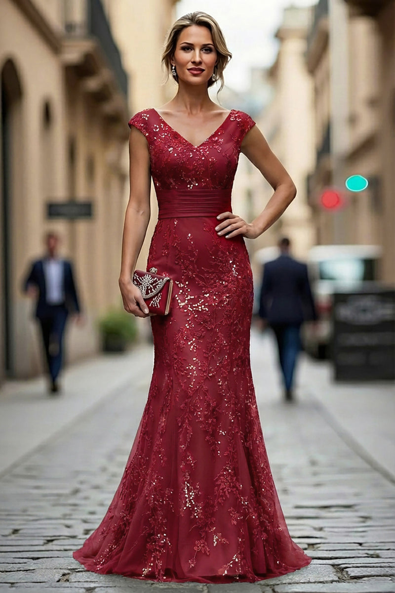 Laden Sie das Bild in den Galerie-Viewer, Dunkelrotes Meerjungfrauen V-Ausschnitt Besticktes Mutter der Braut Kleid mit Pailletten
