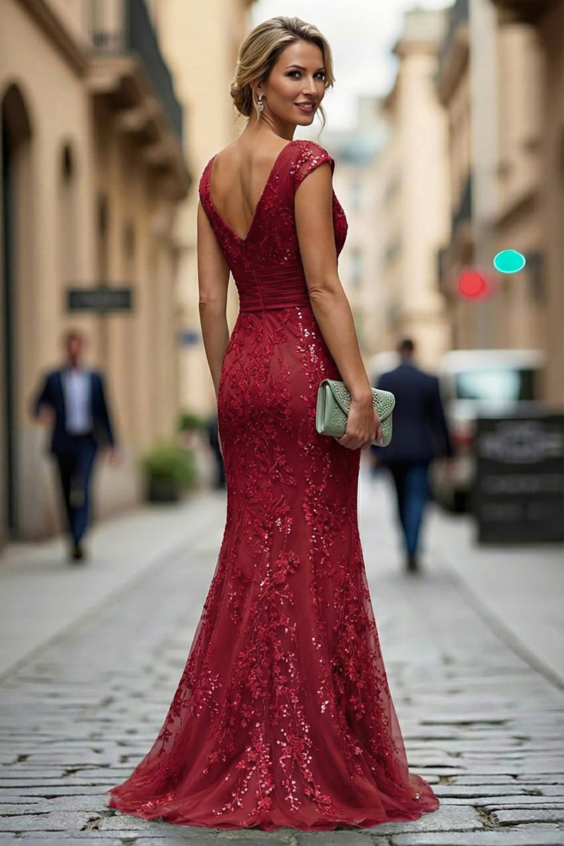 Laden Sie das Bild in den Galerie-Viewer, Dunkelrotes Meerjungfrauen V-Ausschnitt Besticktes Mutter der Braut Kleid mit Pailletten