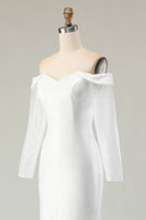 Laden Sie das Bild in den Galerie-Viewer, Elfenbein Schulterfreies Meerjungfrauen Brautkleid aus mattem Satin