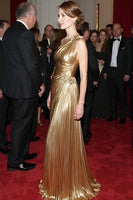 Laden Sie das Bild in den Galerie-Viewer, Goldenes Eine Schulter Etui Metallic Satin Langes Abendkleid