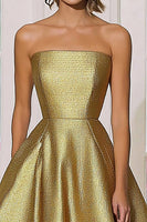 Laden Sie das Bild in den Galerie-Viewer, Schickes A-Linie Trägerloses Galakleid aus Metallic-Gold aus Satin