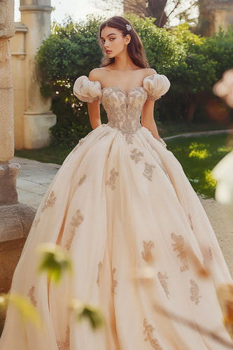 Prinzessin Blush Ballkleid Schulterfreies Quinceanera Kleid aus Tüll mit Applikationen