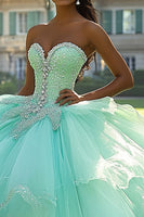 Laden Sie das Bild in den Galerie-Viewer, Mint Ballkleid Trägerloses Quinceanera Kleid aus Tüll mit Applikationen