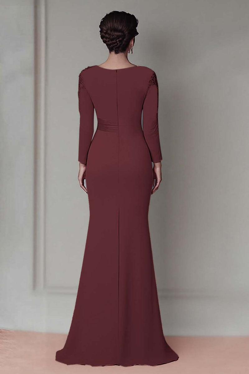 Laden Sie das Bild in den Galerie-Viewer, Blush Spitze Etuikleid für die Brautmutter mit langen Ärmeln