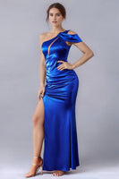 Laden Sie das Bild in den Galerie-Viewer, Königsblaues Meerjungfrauen Abendkleid mit einer Schulter