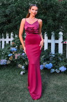 Laden Sie das Bild in den Galerie-Viewer, Burgundy Meerjungfrau Spaghettiträger Gerafftes Langes Abendkleid