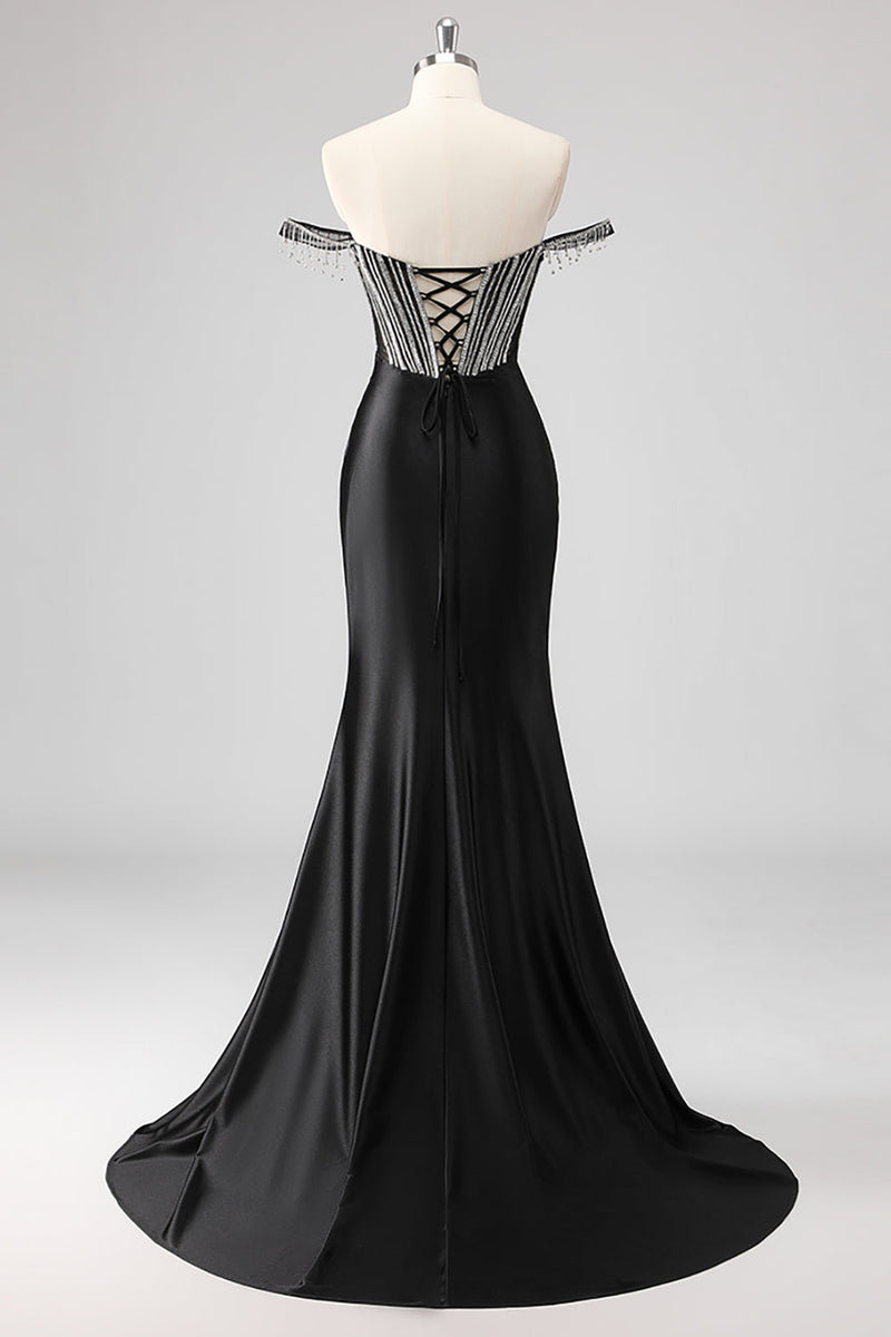 Laden Sie das Bild in den Galerie-Viewer, Glitzerndes Schwarzes Meerjungfrau Schulterfreies Ballkleid mit Perlenstickerei und Schlitz