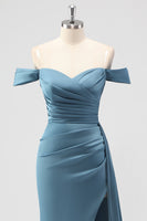 Laden Sie das Bild in den Galerie-Viewer, Staubblaues Meerjungfrauen Abendkleid aus Satin mit Schlitz