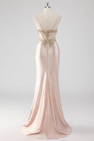 Laden Sie das Bild in den Galerie-Viewer, Glitzerndes Champagner Korsett Applikationen Ballkleid mit Schlitz