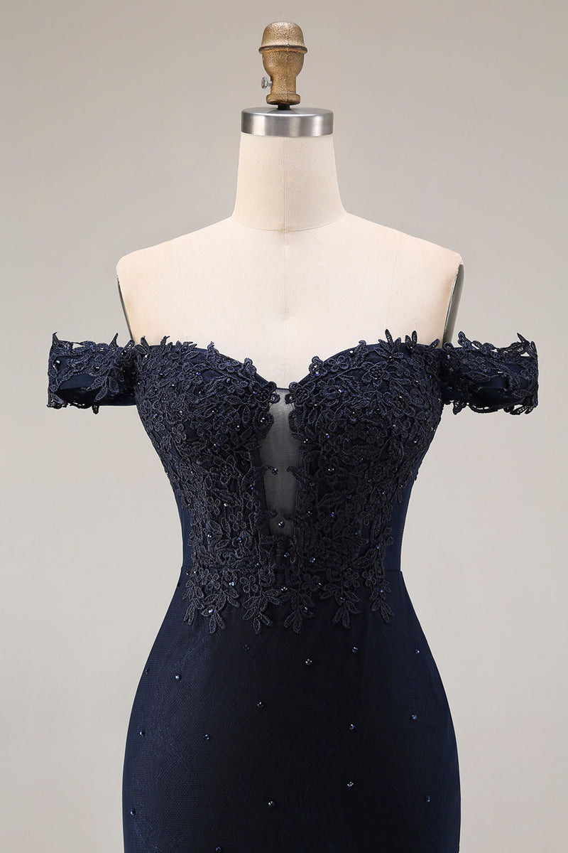 Laden Sie das Bild in den Galerie-Viewer, Glitzerndes Marineblaues Schulterloses Langes Meerjungfrauen Ballkleid mit Applikation und Perlen