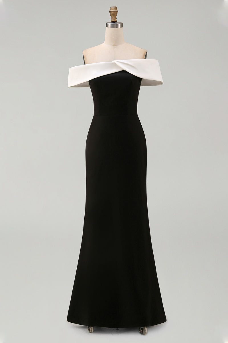 Laden Sie das Bild in den Galerie-Viewer, Schulterfreies Ballkleid aus mattem Satin in Schwarz