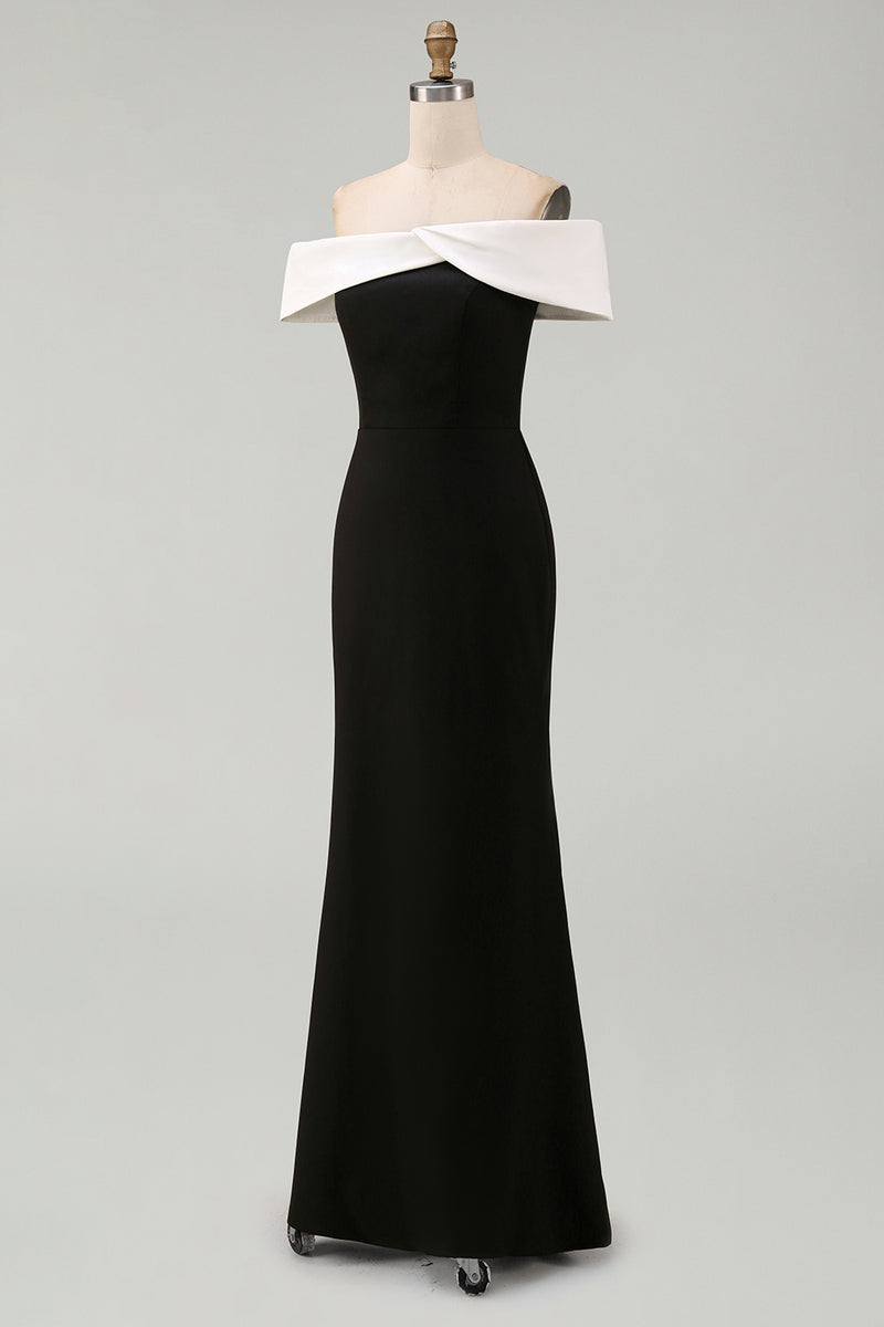 Laden Sie das Bild in den Galerie-Viewer, Schulterfreies Ballkleid aus mattem Satin in Schwarz