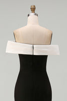 Laden Sie das Bild in den Galerie-Viewer, Schulterfreies Ballkleid aus mattem Satin in Schwarz
