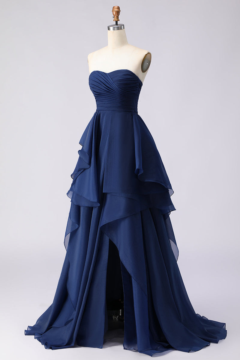 Laden Sie das Bild in den Galerie-Viewer, Marineblaues Trägerloses Rüschen Langes Ballkleid mit Falten und Schlitz
