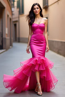 Laden Sie das Bild in den Galerie-Viewer, Fuchsia Mermaid Langes Trägerloses Ballkleid mit Rüschen