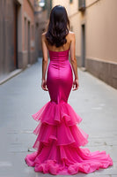 Laden Sie das Bild in den Galerie-Viewer, Fuchsia Mermaid Langes Trägerloses Ballkleid mit Rüschen