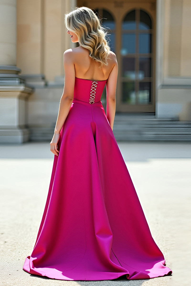 Laden Sie das Bild in den Galerie-Viewer, Fuchsia A Linie Trägerloses Ballkleid mit Schlitz