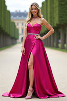 Laden Sie das Bild in den Galerie-Viewer, Fuchsia Trägerloses A-Linie Ballkleid mit Schlitz