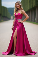 Laden Sie das Bild in den Galerie-Viewer, Fuchsia Trägerloses A-Linie Ballkleid mit Schlitz