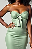 Laden Sie das Bild in den Galerie-Viewer, Dusty Sage Matte Satin Meerjungfrau Trägerloses Langes Ballkleid