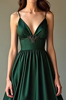 Laden Sie das Bild in den Galerie-Viewer, Dunkelgrünes Langes Satin Ballkleid mit Spaghettiträgern in A-Linie