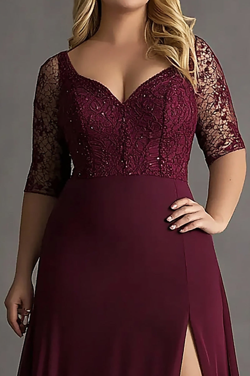 Laden Sie das Bild in den Galerie-Viewer, Übergröße Burgundy Langes Partykleid aus Spitze mit halben Ärmeln und Schlitz