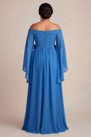 Laden Sie das Bild in den Galerie-Viewer, Schulterfreies Blaues Etui Chiffon Übergröße Kleid für die Brautmutter