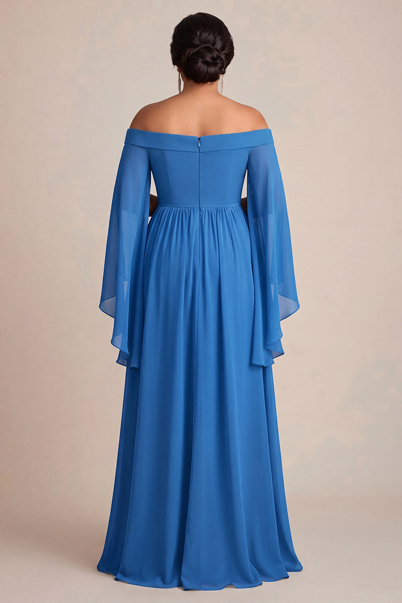 Laden Sie das Bild in den Galerie-Viewer, Schulterfreies Blaues Etui Chiffon Übergröße Kleid für die Brautmutter